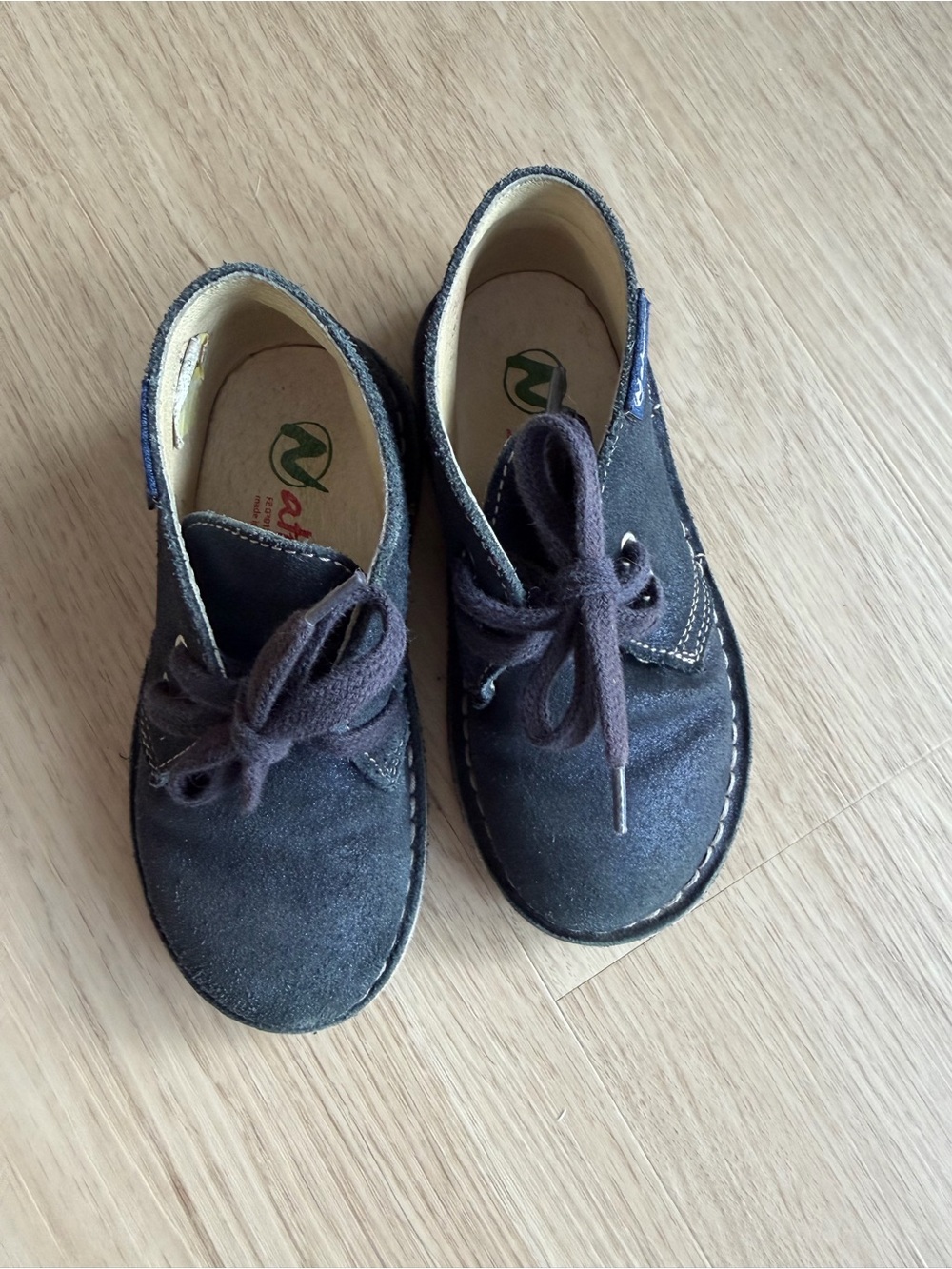 Naturino Shoes Size 24